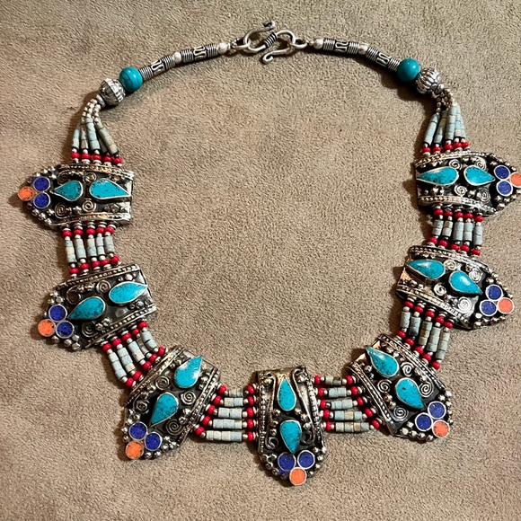 Tibetan choker with turquoise, lapis lazuli, coral, and more on choice. - Picture 5 of 14